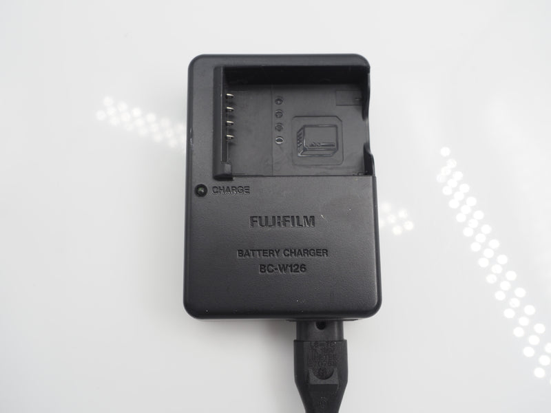Used Fujifilm BC-W126 Battery charger