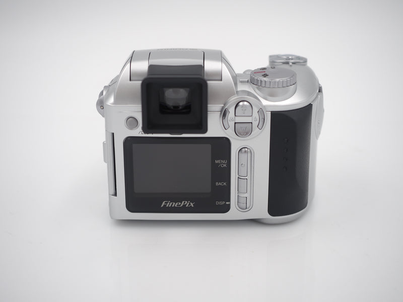 Used Fuji S-3000 Digital Camera
